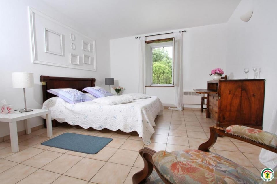 Gite le Sagnac 4 personnes House in Provence