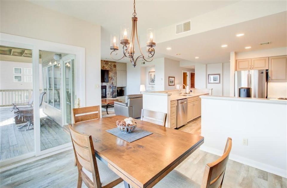 Overlook 26 with Wintergreen Advantage House in Nelson County