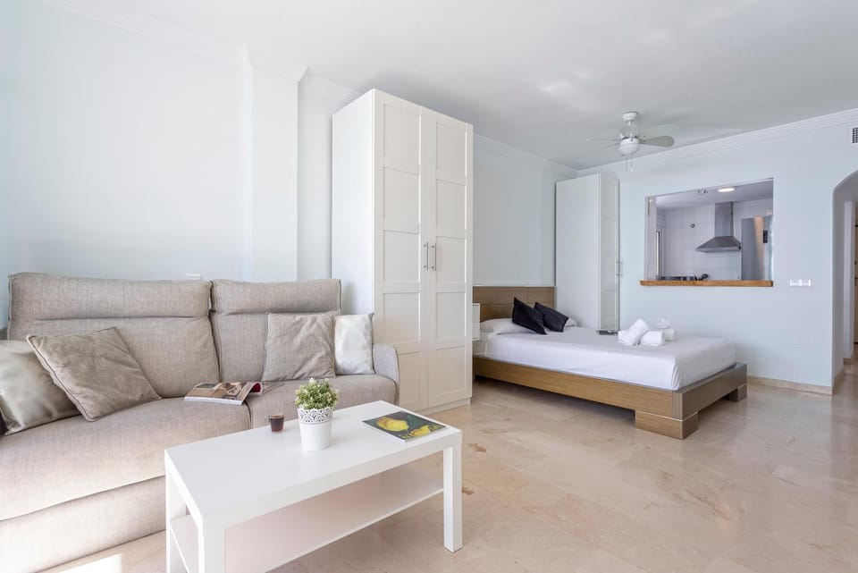 Bed, Living room, Photo of the whole room, Seating area, Bedroom, towels, wardrobe