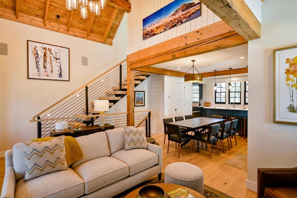 Academy Place | Valerian House in Crested Butte