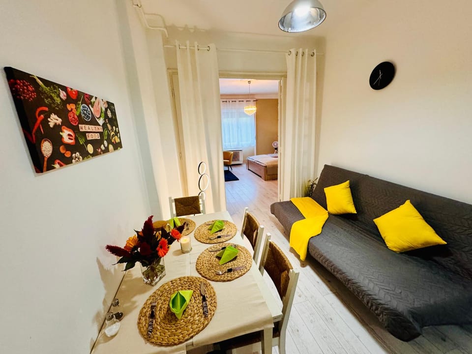 Central Comfort Oasis - District 9 Apartment in Budapest