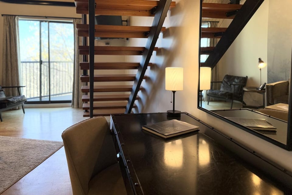 Mountain Inn Lodge 70 with Wintergreen Advantage House in Massies Mill
