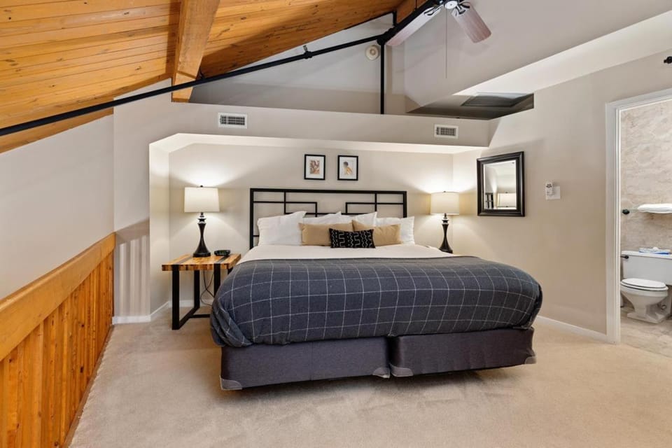 Mountain Inn Lodge 79 with Wintergreen Advantage House in Massies Mill