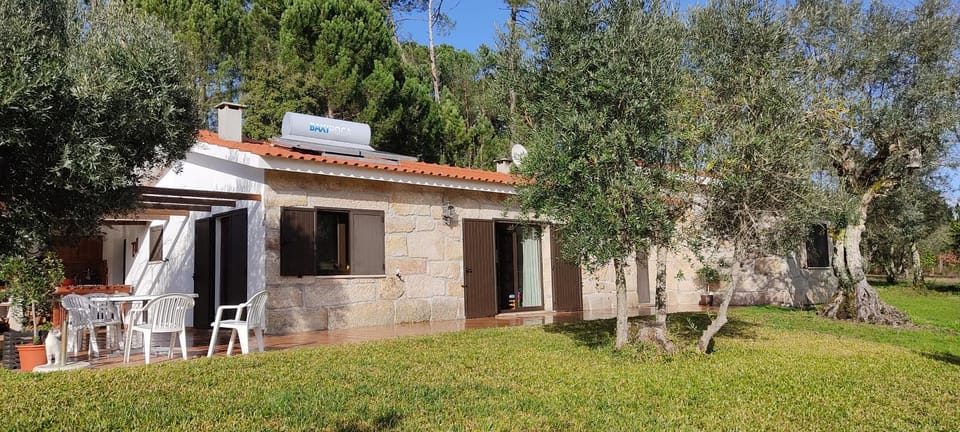 Quinta da Pedra Mija Country House in Portugal