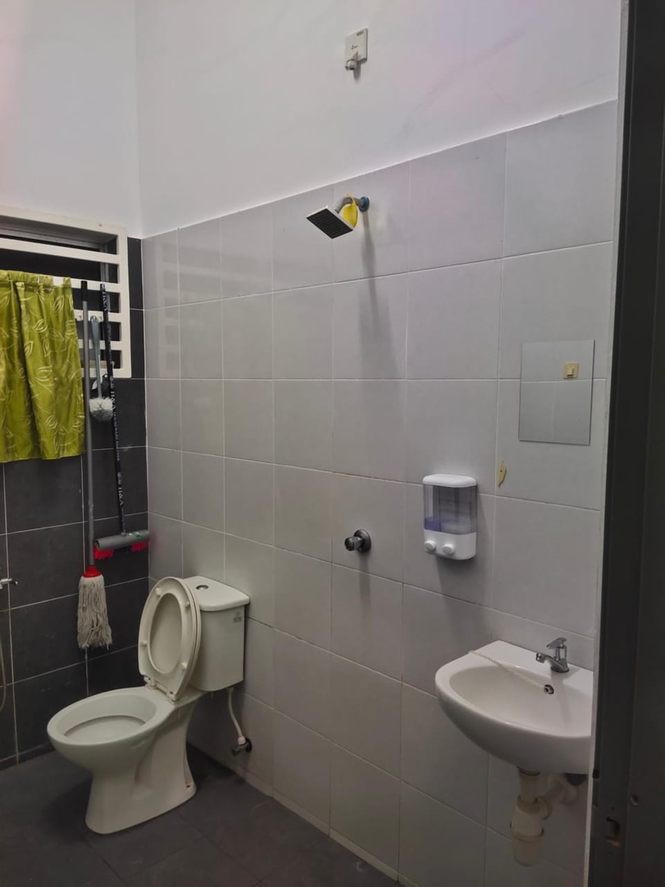 Shower, Toilet, Bathroom, bidet