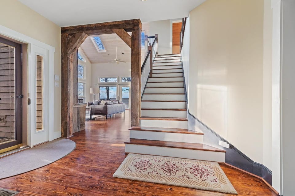 Whispering Elm with Wintergreen Advantage House in Nelson County