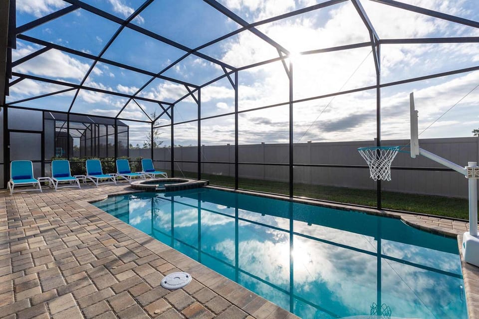 Chic Villa with Dino BR, Theater, Arcade & Pool Table Villa in Four Corners