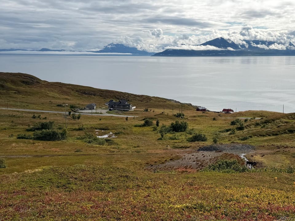 Natural landscape, Mountain view, Sea view