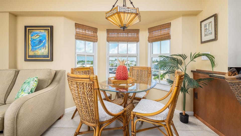 Key Largo Baha Penthouse Ocean Pointe 1416 House in Tavernier