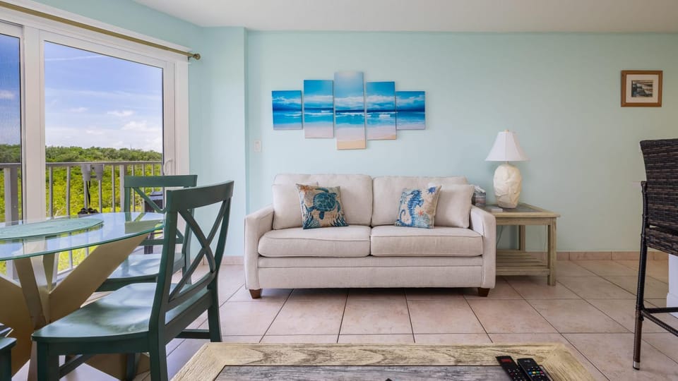 Aqua Vista Ocean Pointe 3307 House in Tavernier