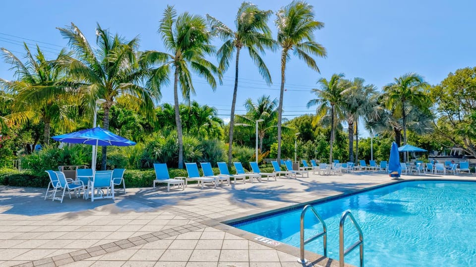 Key Largo Captains Quarters Ocean Pointe 4405 House in Tavernier