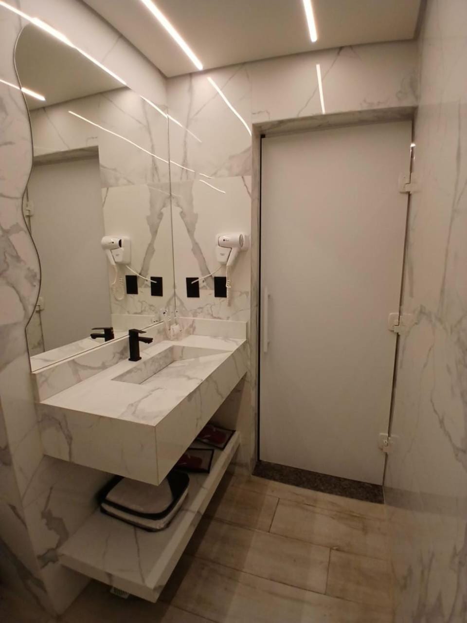 Bathroom, bidet, hair dryier
