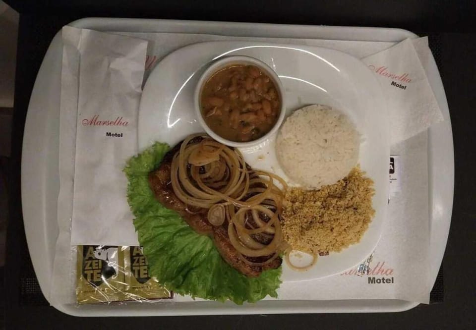 Restaurant/places to eat, Lunch