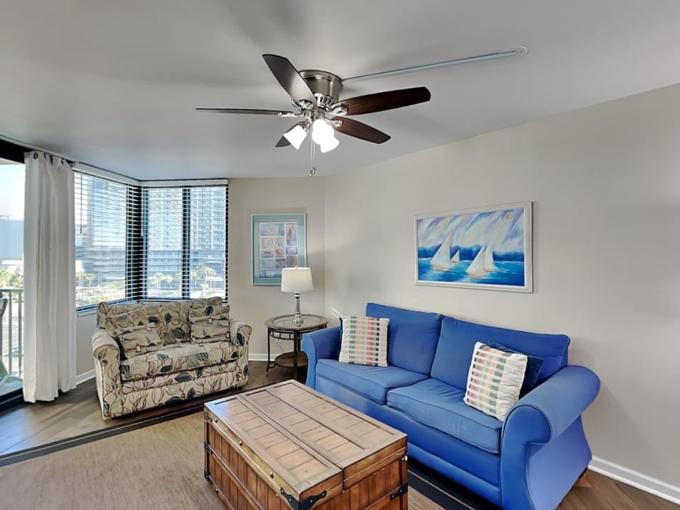 Living room, Seating area, City view, furniture