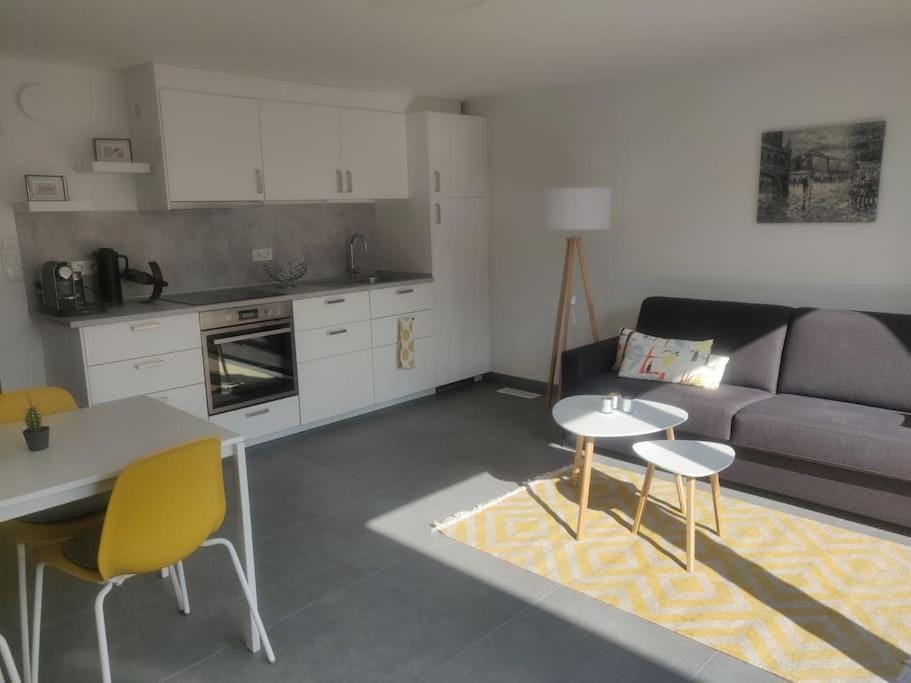 Ruhige 2-Zimmer Wohnung in zentraler Taunus Lage Apartment in Oberursel