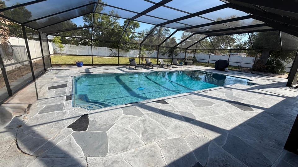 Beautiful and comfy home! House in Brandon