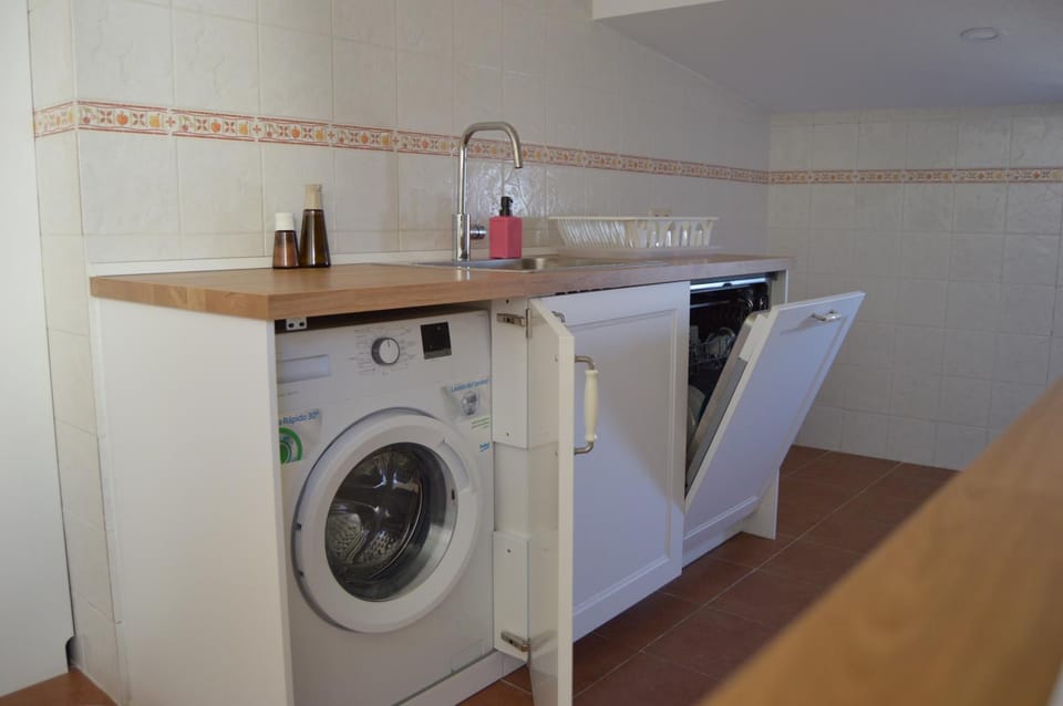 dishwasher, washing machine
