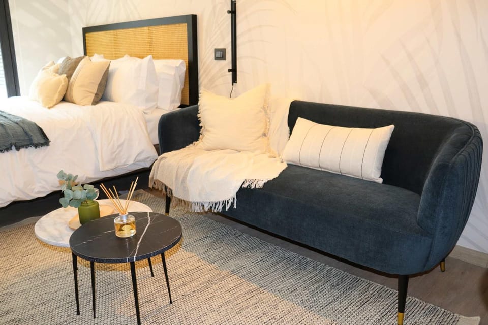 HOM I Inmejorable y Luminoso Estudio en Las Condes Apartment in Las Condes