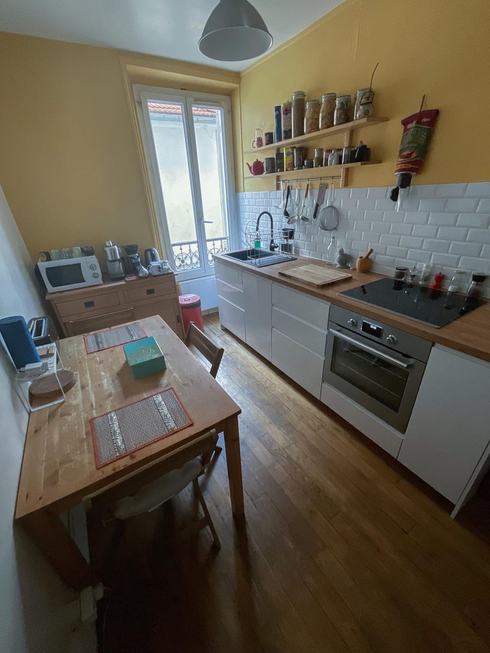 Kitchen or kitchenette
