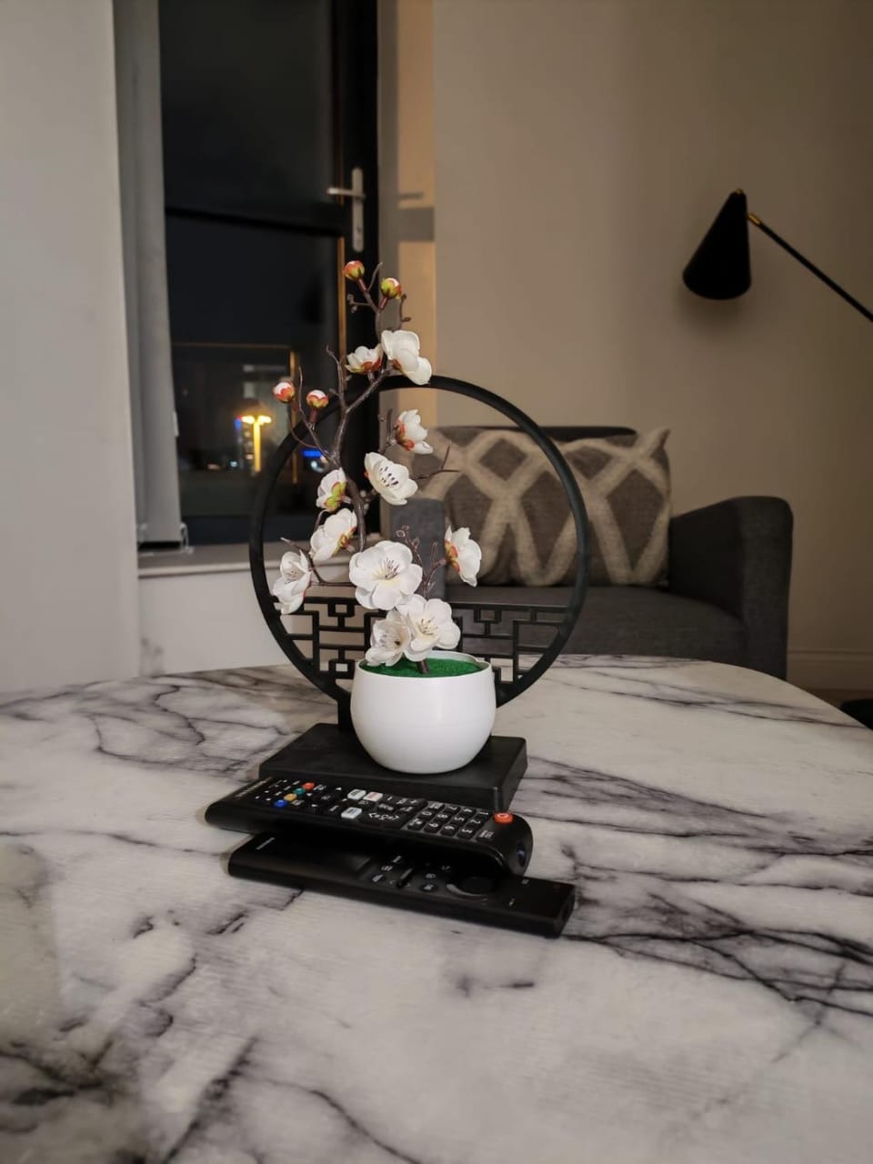 Luxury 2-Bedroom Penthouse with Stunning Views and Parking - Leeds City Centre Apartment in Leeds