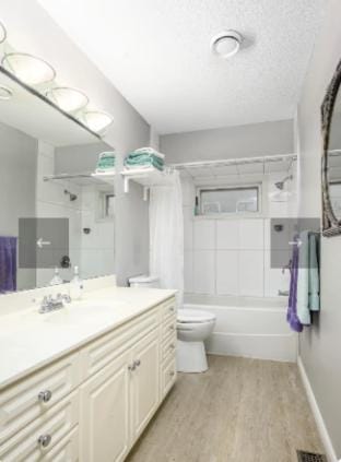 Suite with own entrance kitchen bathroom & laundry Apartment in Vernon