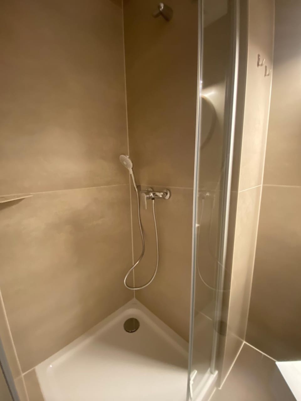 Gasthaus & Pension "Zur Eintracht" Bed and Breakfast in Erfurt
