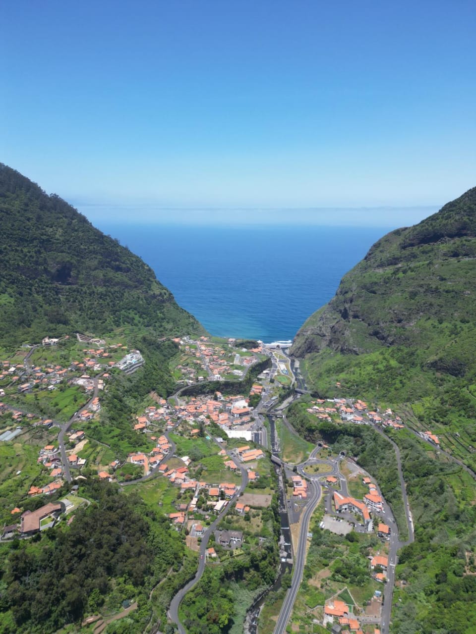 Lameiros Cottage House in Madeira District