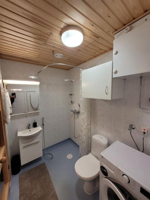 Yksiö keskustasta saunalla Apartment in Lapland