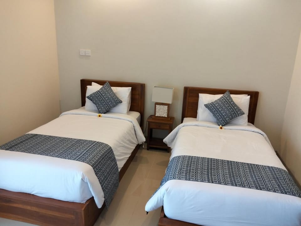 Kutus Bali Guesthouse Bed and Breakfast in Denpasar