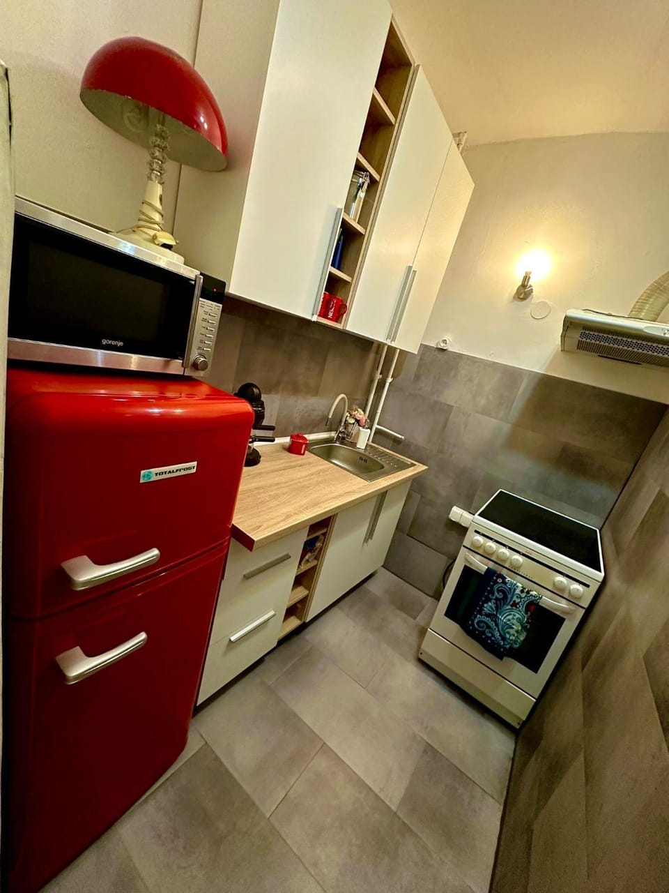 Kitchen or kitchenette