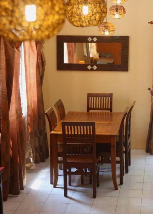 Balinese Villa at Seri Kembangan12 to15 pax House in Selangor, Malaysia