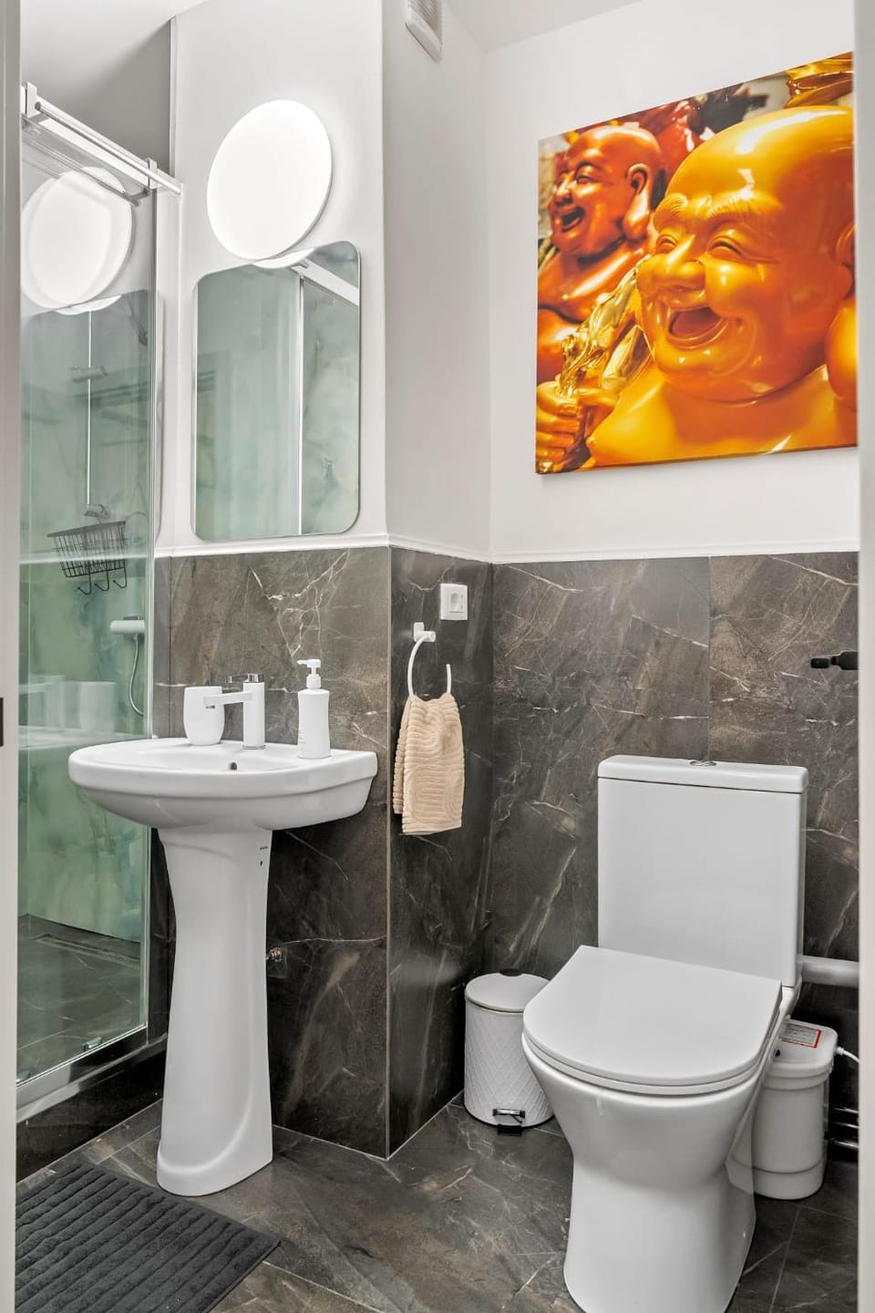 Unirii Zen Apartment in Moldova