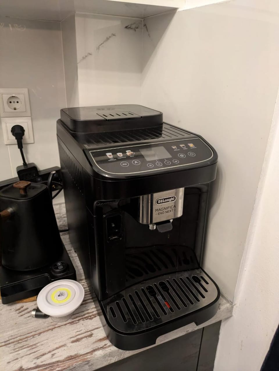 Coffee/tea facilities