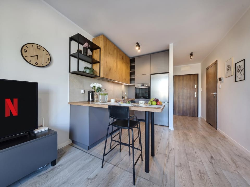 Urban Chic - City Center - One Bedroom Apartment - Opolska Apartment in Poland