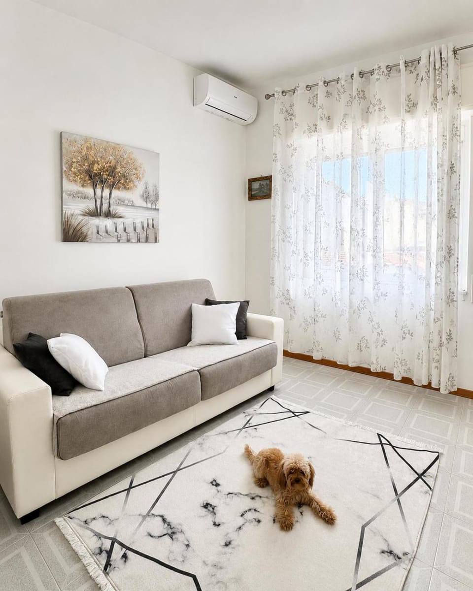 Hostdomus - Ela House Apartment in Finale Ligure