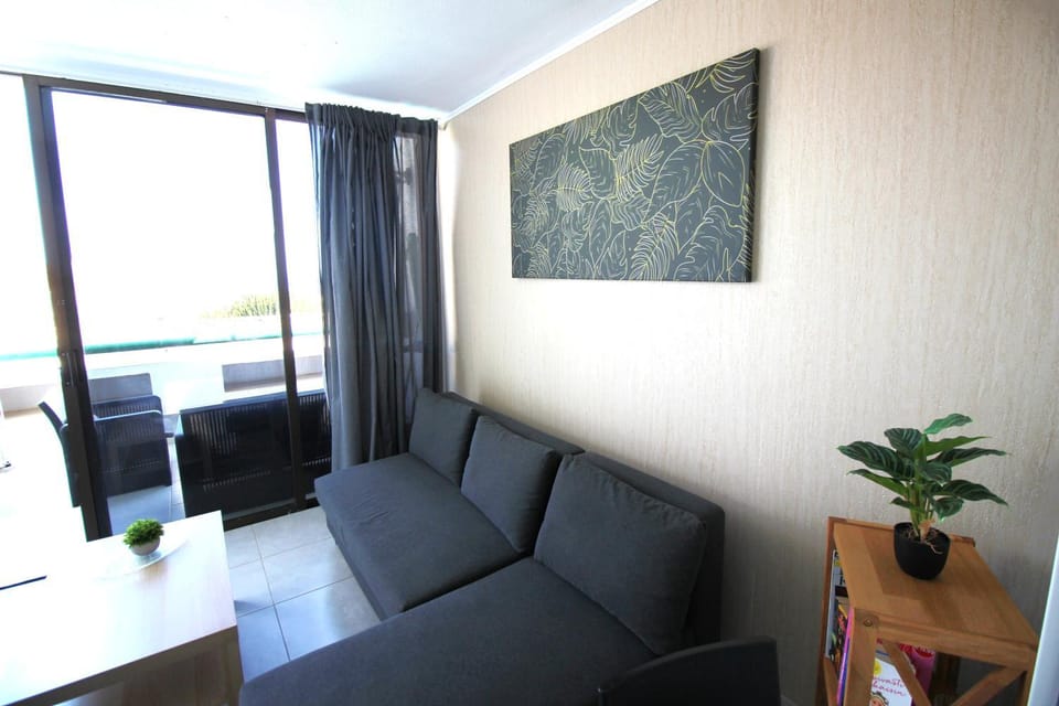 Balcony/Terrace, Living room, Seating area, internet, internet, air conditioner