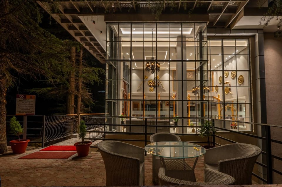 Property building, Lobby or reception