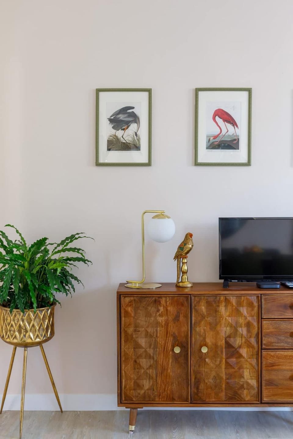 The Chic Coastal Retreat - 3BD Apartment in Brighton