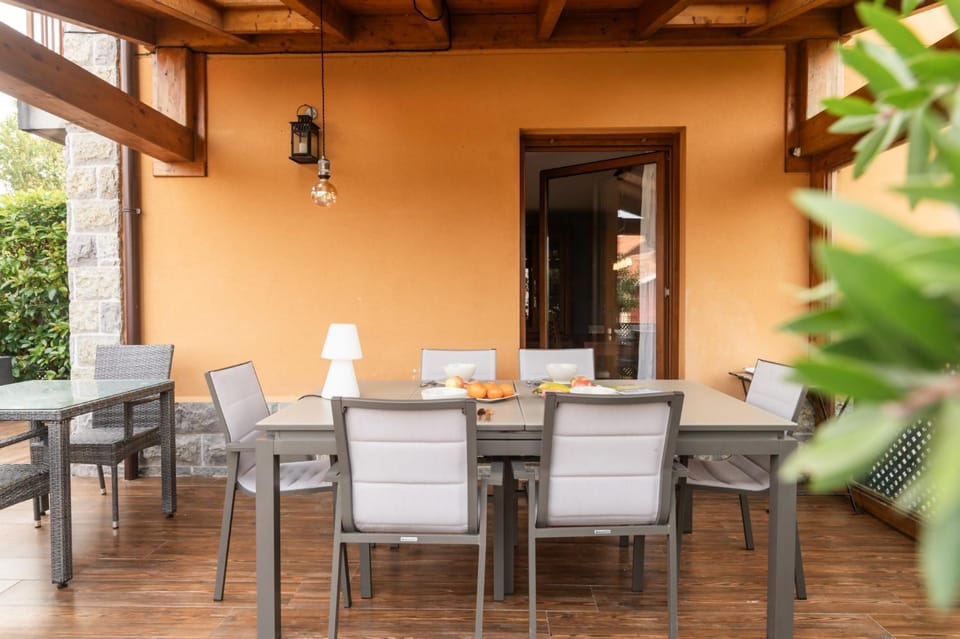 Balcony/Terrace, Living room