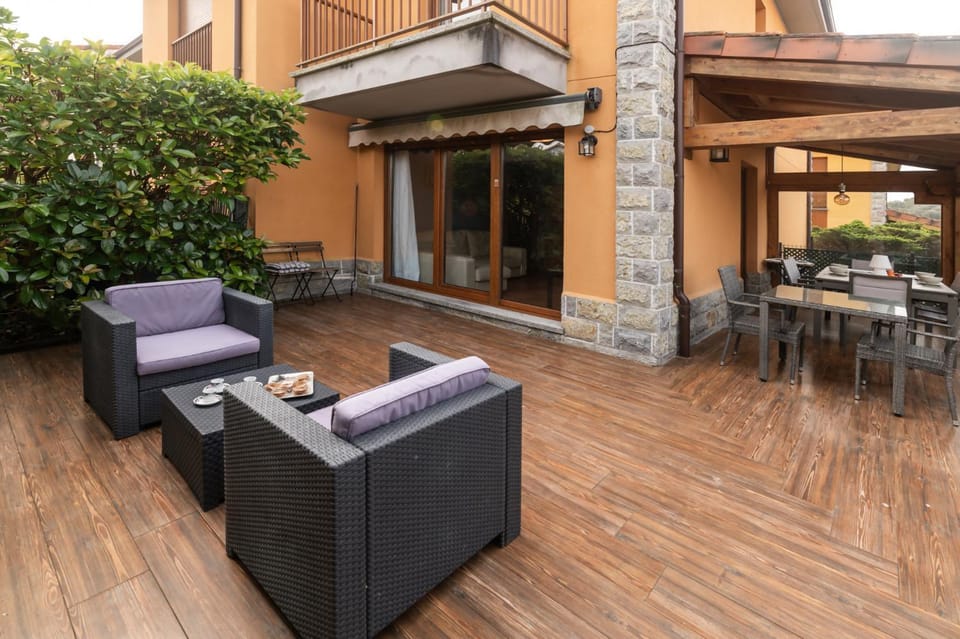 Balcony/Terrace, Living room