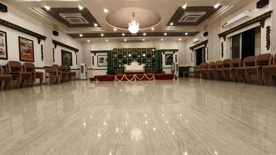 Redfox Cinemascope An Apart Hotel Hotel in Chennai