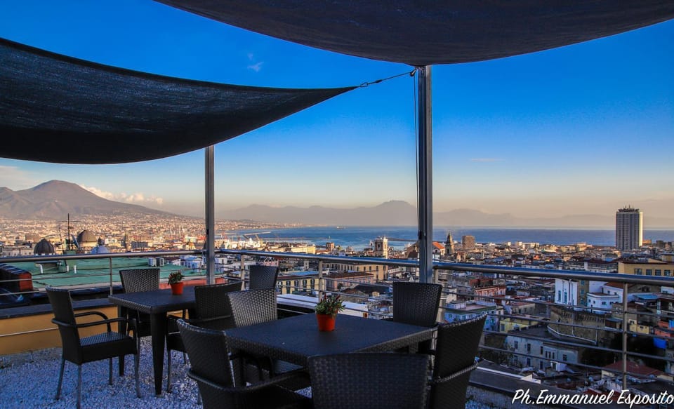 Balcony/Terrace, City view