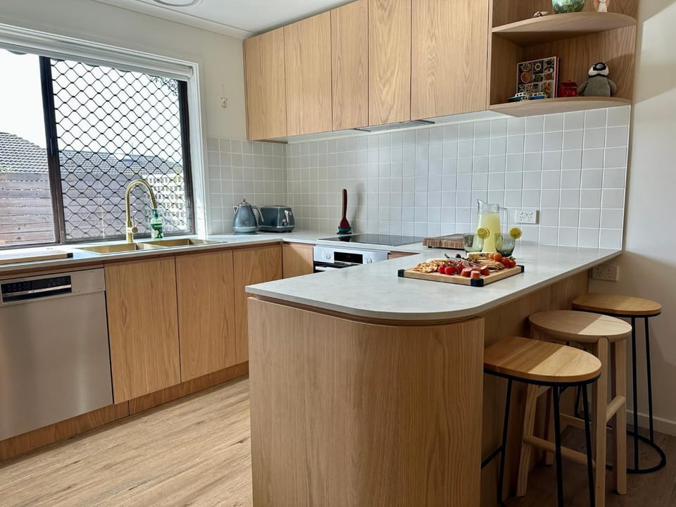 Kitchen or kitchenette, kitchen