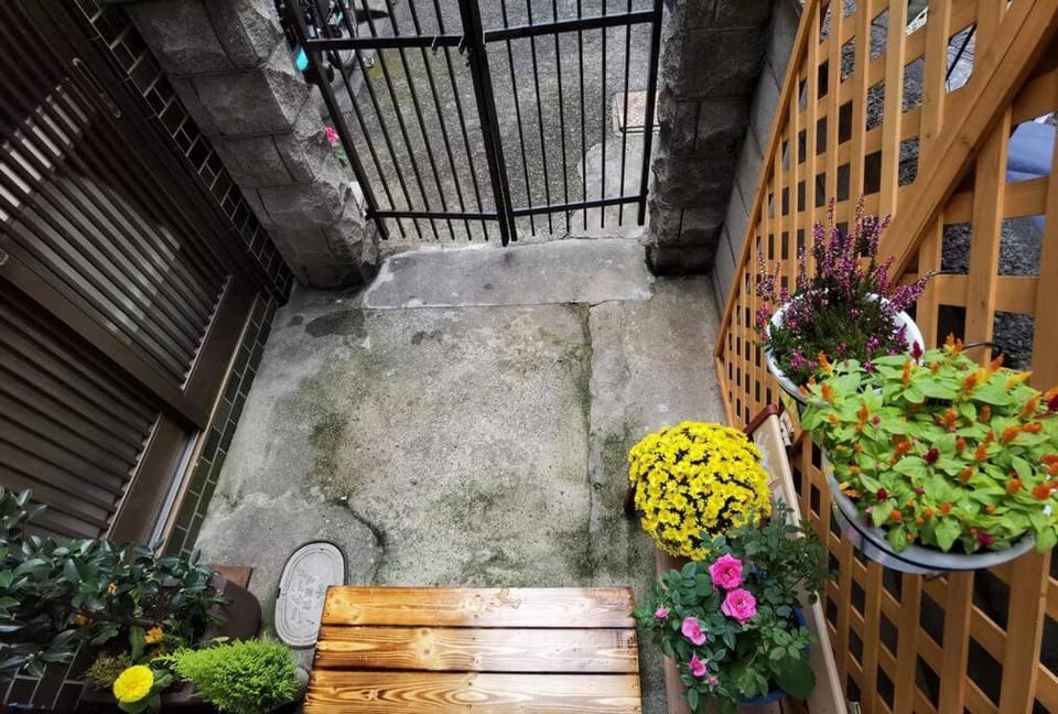 Detached house near JR & METRO Tennoji Station, Apartment in Osaka