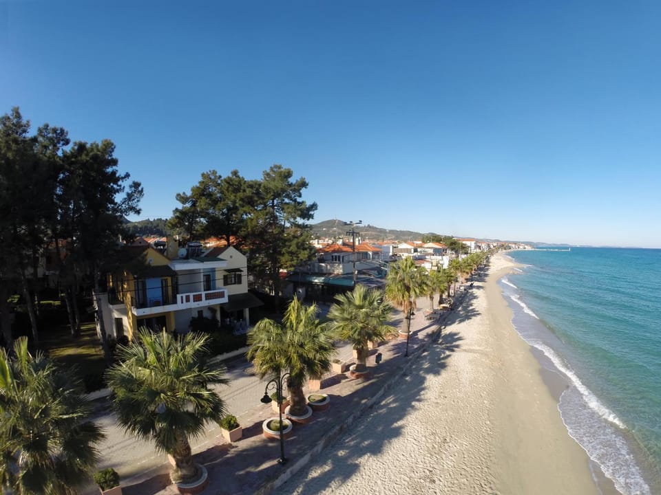 Bird's eye view, Summer, Beach, Sea view, Family