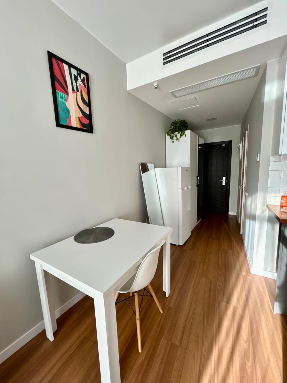 Вид на закат, море и бассейн Apartment in Batumi