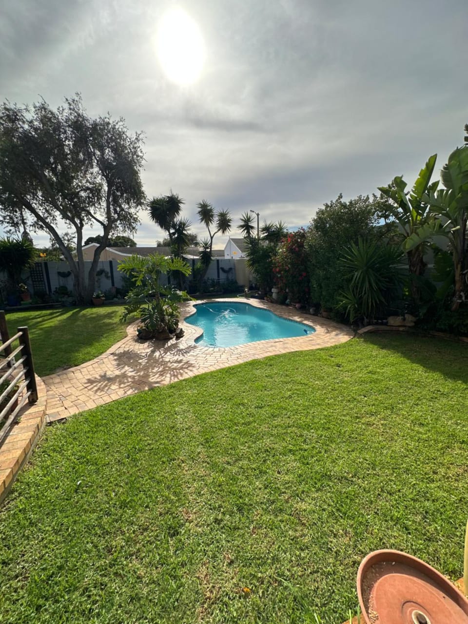 DuyneGuestHouse Bed and Breakfast in Cape Town