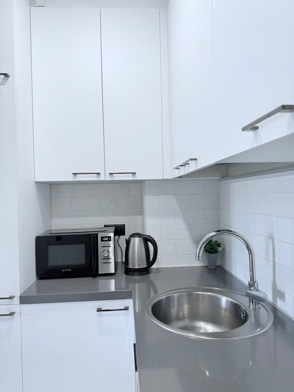 Centre of Old Tbilisi, Modern Comfort Awaits You in Historical Place Apartment in Tbilisi, Georgia