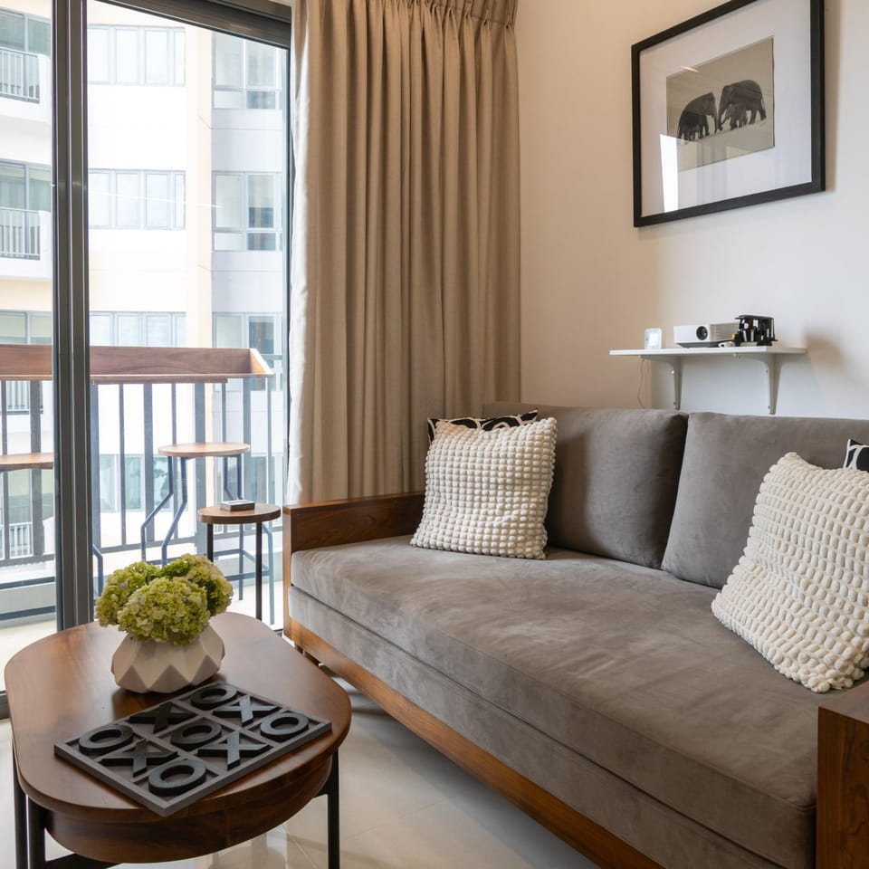 Balcony/Terrace, Living room
