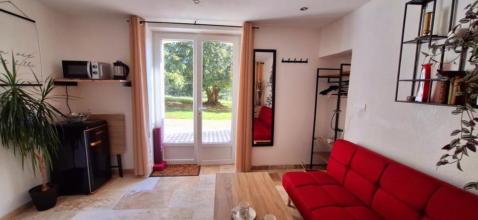 Living room, Seating area, Garden view, pet friendly